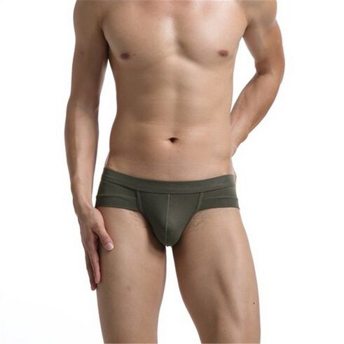 красивый мужской торс